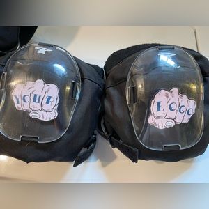 Deadbolt skate kneepads